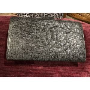 Authentic CHANEL Classic Black Caviar Leather Big CC Bi Fold Snap Long Wallet